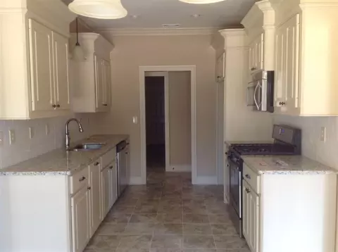 203 Crestwood Cv, Brandon, MS 39042 photo 7