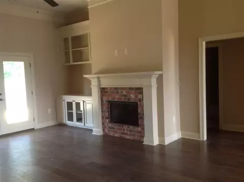 203 Crestwood Cv, Brandon, MS 39042 photo 3