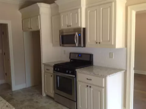 203 Crestwood Cv, Brandon, MS 39042 photo 9