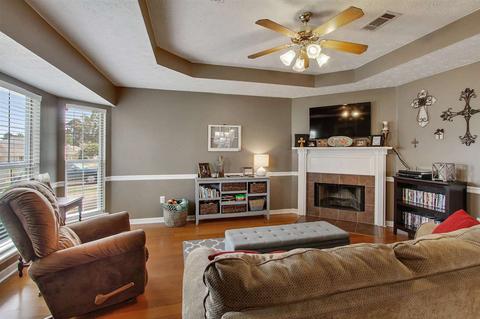243 Sunchase Dr, Brandon, MS 39042 photo 2