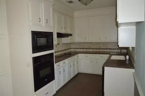 540 Bay Pointe Cir, Brandon, MS 39047 photo 7