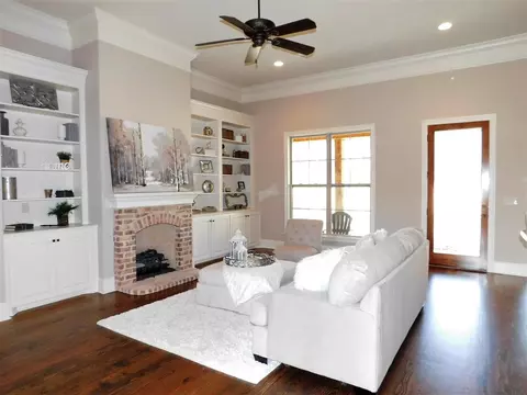 145 W Legacy Dr, Brandon, MS 39042 photo 9
