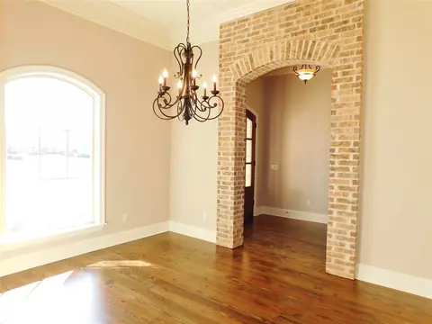 145 W Legacy Dr, Brandon, MS 39042 photo 4
