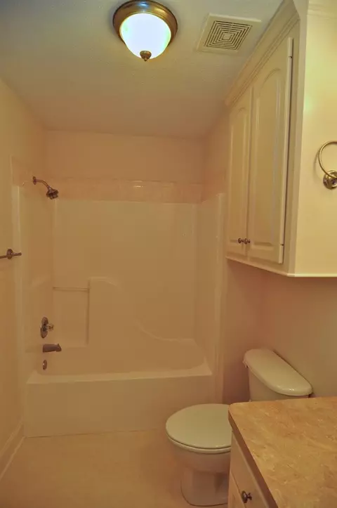 409 Willow Bay Dr, Byram, MS 39272 photo 19