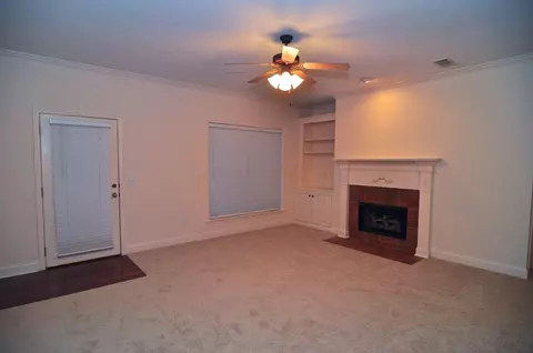 409 Willow Bay Dr, Byram, MS 39272 photo 5