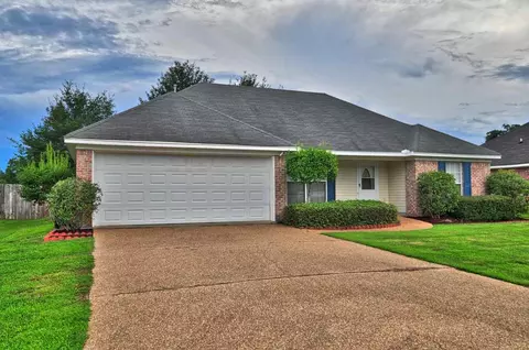 409 Willow Bay Dr, Byram, MS 39272 photo 3