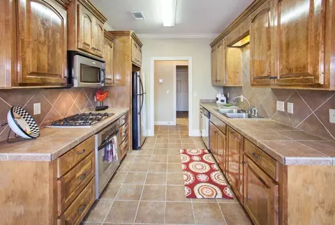 235 Tucker Dr, Brandon, MS 39042 photo 12