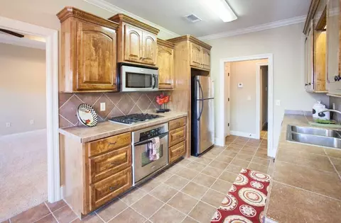 235 Tucker Dr, Brandon, MS 39042 photo 14