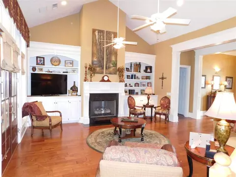 406 Thorngate Dr, Brandon, MS 39042 photo 3