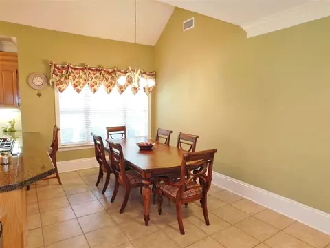 406 Thorngate Dr, Brandon, MS 39042 photo 12