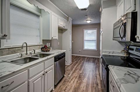 1221 Winnrose St, Jackson, MS 39211 photo 13