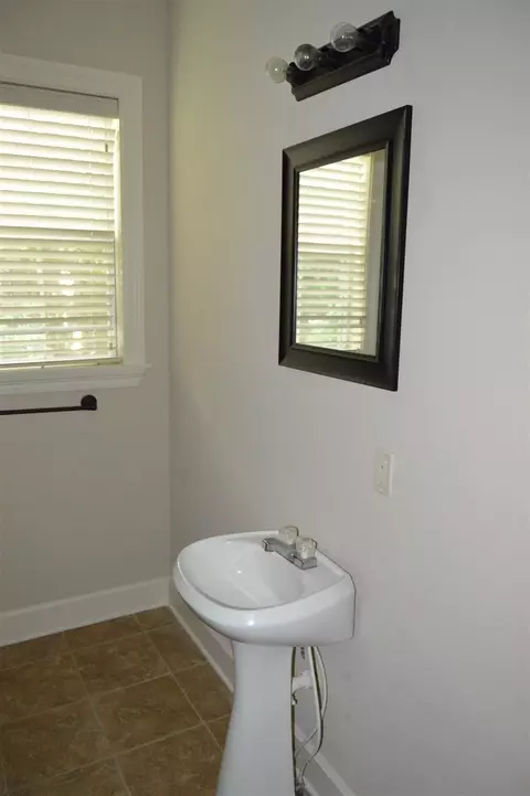 3805 Montrose Cir, Jackson, MS 39216 photo 29