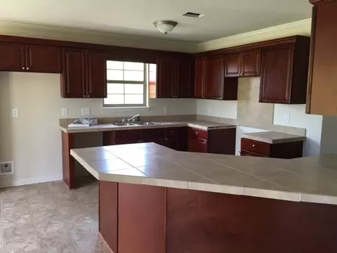 496 Fairway Ave, Byram, MS 39272 photo 3
