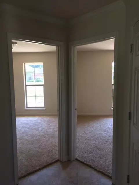 496 Fairway Ave, Byram, MS 39272 photo 7
