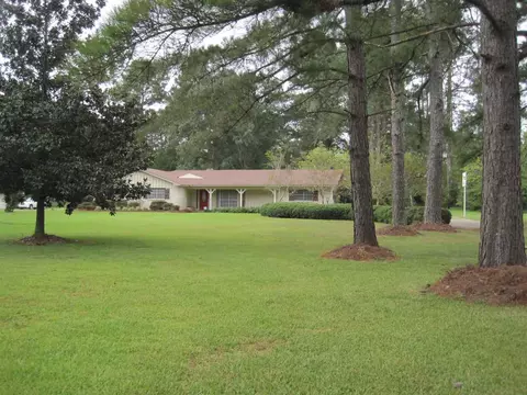 1155 Rockett Dr, Jackson, MS 39212 photo 3