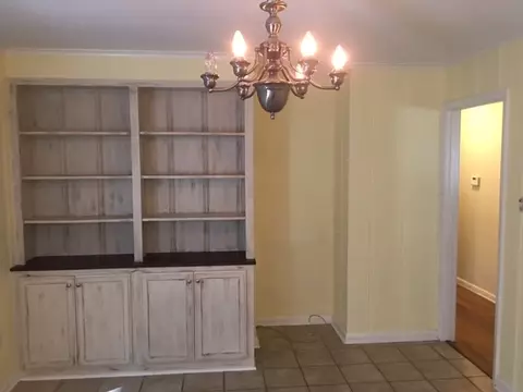 135 Chiswick Cir, Jackson, MS 39211 photo 4