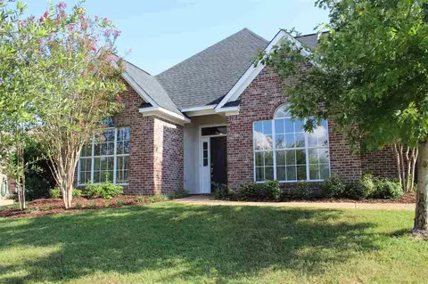 118 Apache Ct, Clinton, MS 39056 photo 1
