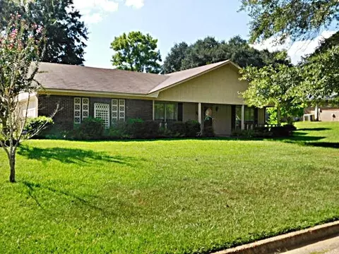 109 Pine Cv, Clinton, MS 39056 photo 1