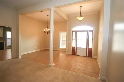 127 Stapleton Dr, Canton, MS 39046 photo 2