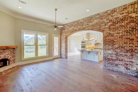229 Bellechase Dr, Clinton, MS 39056 photo 3
