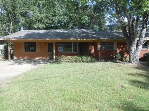3028 Crossway St, Jackson, MS 39212 photo 1