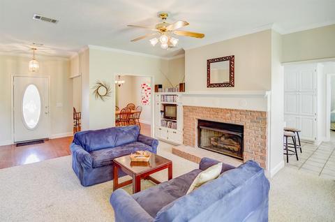 121 Warrior Ln, Clinton, MS 39056 photo 3