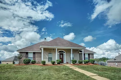 111 Carl Cir, Byram, MS 39272 photo 2