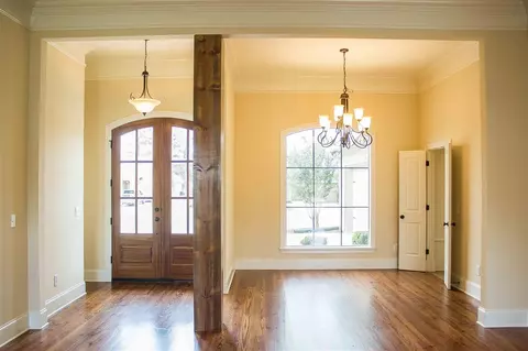 102 Germany Dr, Canton, MS 39046 photo 4