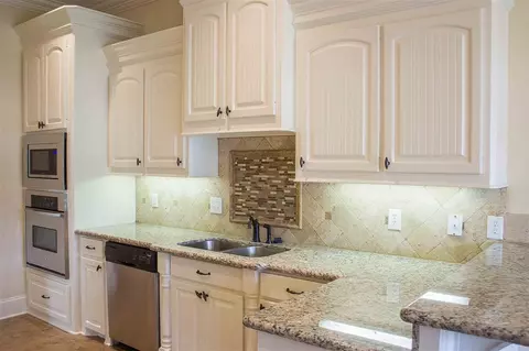 102 Germany Dr, Canton, MS 39046 photo 9