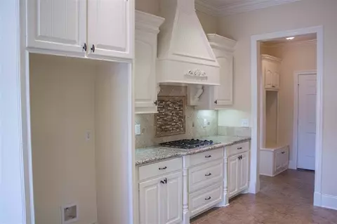 102 Germany Dr, Canton, MS 39046 photo 8