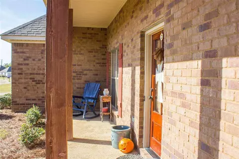 350 Towne St, Brandon, MS 39042 photo 3