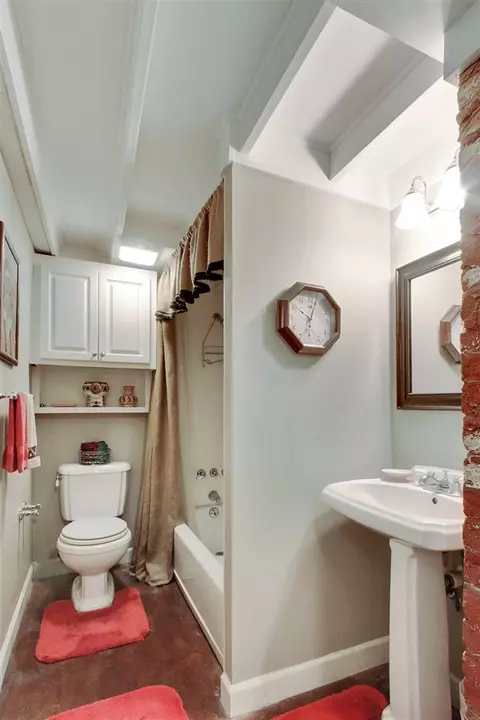 200 Pearl St, Brandon, MS 39042 photo 14
