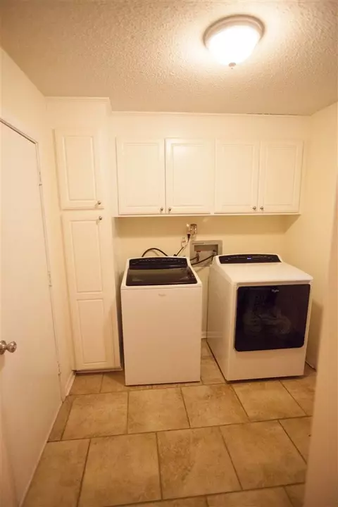 1255 Greenbriar St, Jackson, MS 39211 photo 16