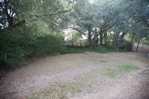1255 Greenbriar St, Jackson, MS 39211 photo 15