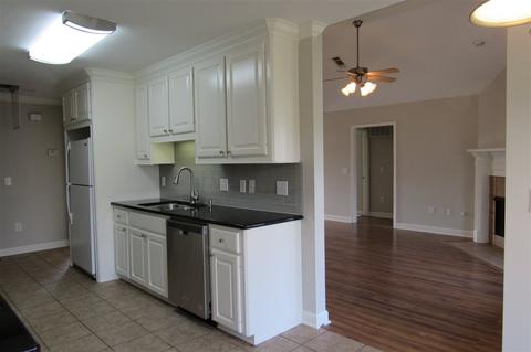 333 Red Cedar Dr, Brandon, MS 39047 photo 2