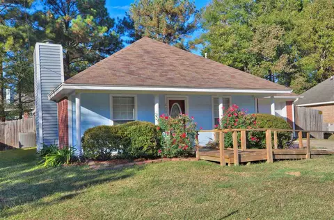 626 Edwards Cv, Jackson, MS 39212 photo 3