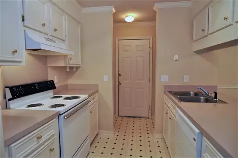 626 Edwards Cv, Jackson, MS 39212 photo 12