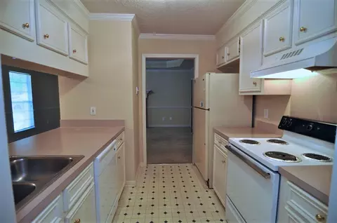 626 Edwards Cv, Jackson, MS 39212 photo 14