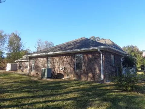 8185 Monticello Rd, Wesson, MS 39191 photo 3