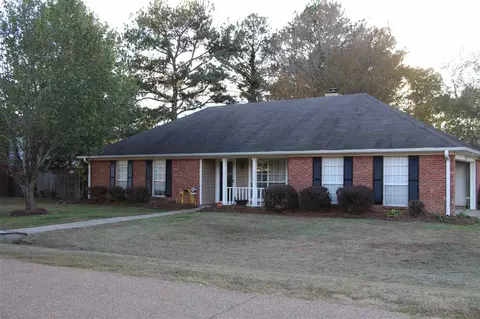 255 Riverbend Dr, Byram, MS 39272 photo 1