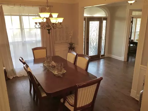 215 Lake Cir, Madison, MS 39110 photo 3