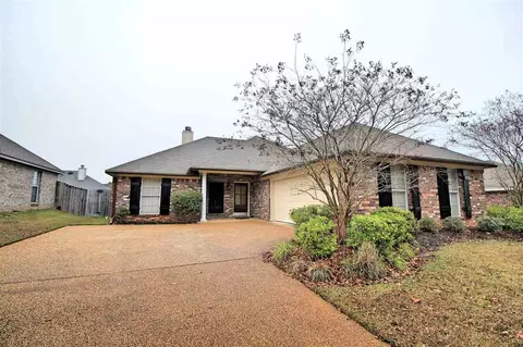 619 Briars Bnd, Brandon, MS 39042 photo 1