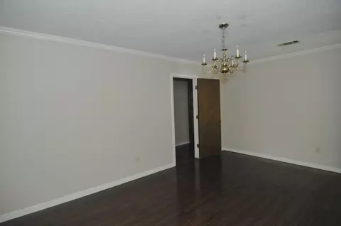 145 Glen Iris Pl, Jackson, MS 39204 photo 6