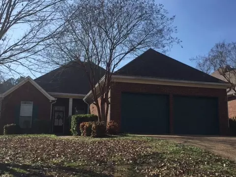 527 Meadows Pl, Madison, MS 39110 photo 1