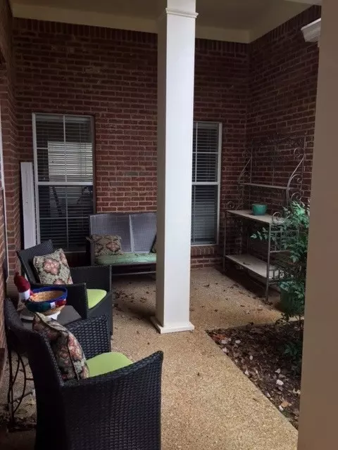 527 Meadows Pl, Madison, MS 39110 photo 3