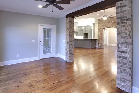 907 Poplar Dr, Brandon, MS 39042 photo 29