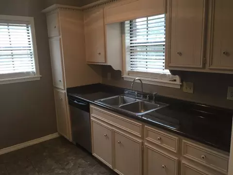 281 Planters Grv, Ridgeland, MS 39157 photo 4