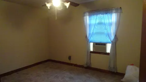 238 E 8th St, Yazoo City, MS 39194 photo 9