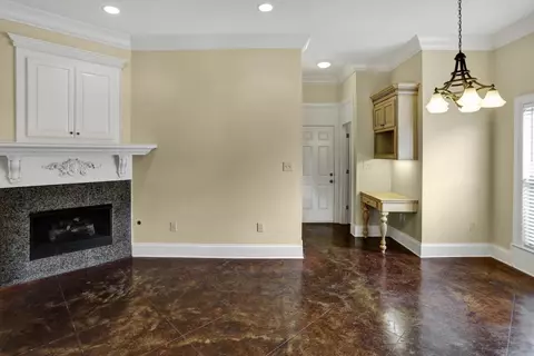 307 Rail Spike Rd, Brandon, MS 39042 photo 9