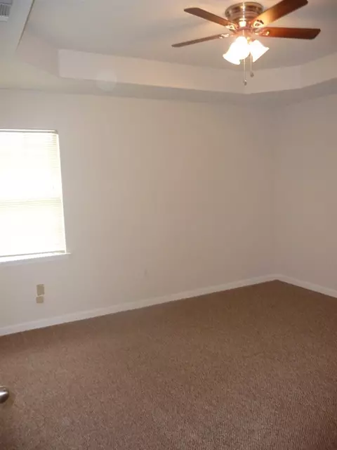2047 Red Oak Dr, Brandon, MS 39042 photo 7
